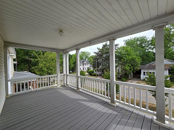 2nd image of 403 W Hampton Ave
