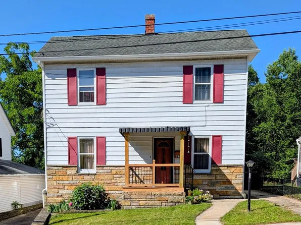 52 Linden St, Frostburg, MD 21532