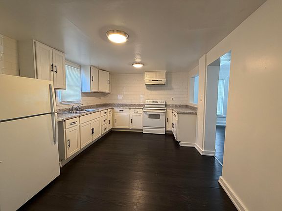 5th image of 112 Gold Ave SW
