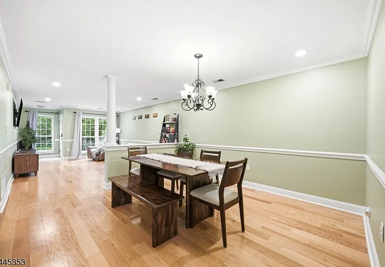 18 Clark Ct — Photo 3
