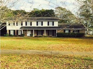 2759 Longleaf Dr, Mobile, AL 36693