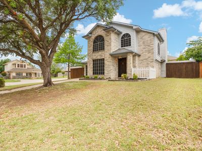 10232 Blue Bell Dr, Fort Worth, TX, 76108