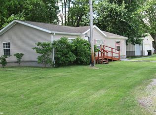 1290 Frenchtown St, Warsaw, IL 62379