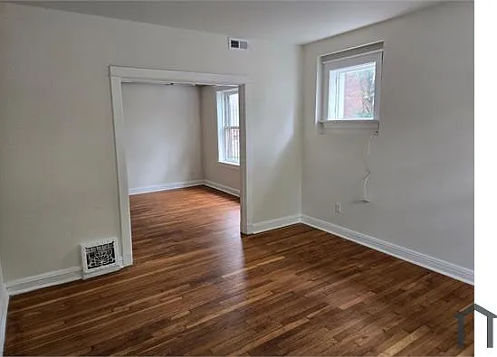 4748 Nebraska Ave #2F — Photo 2