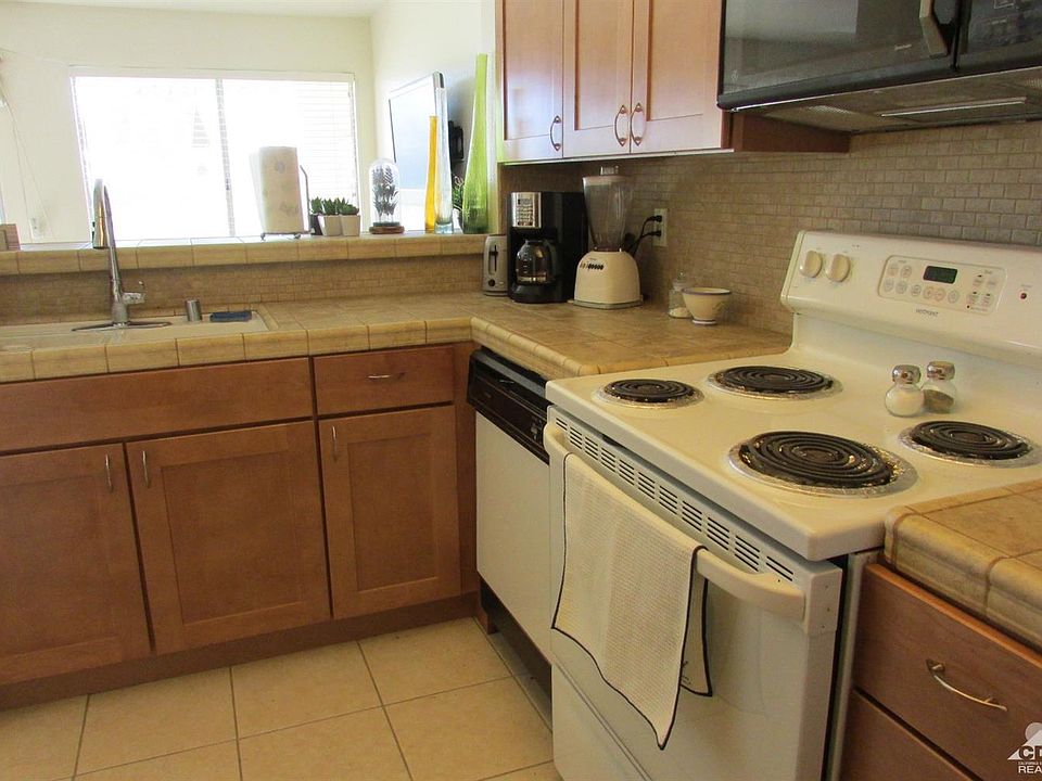 1st image of 78411 Terra Cotta Ct