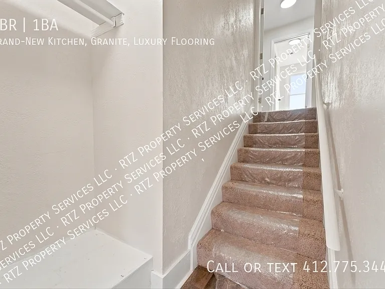 801 Vine St #2 — Photo 16