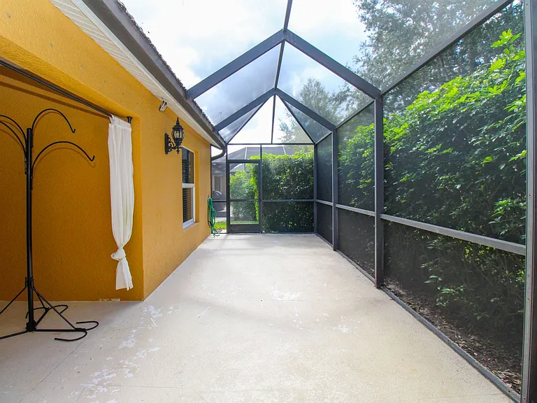 15077 Cortona Way — Photo 38