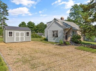 8 Harding St, Leicester, MA 01524