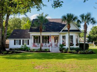 1520 Appling Dr, Mount Pleasant, SC 29464