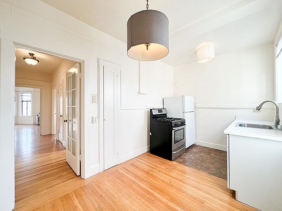 4th image of 201 Mallorca Way APT 16