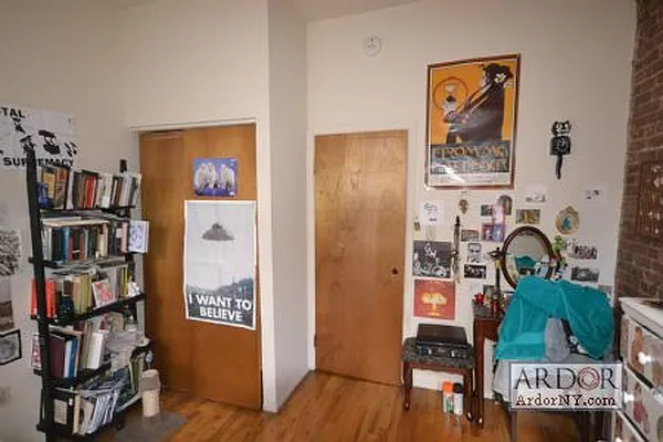 Rented by ArdorNY | media 20