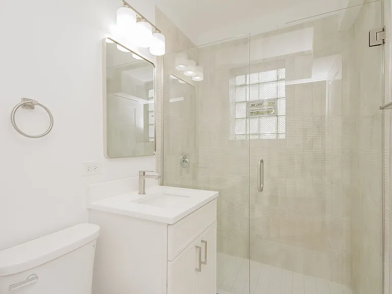 37 SQUARE APARTMENTS — Photo 33