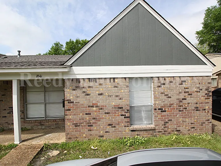 1841 S Perkins Rd — Photo 3