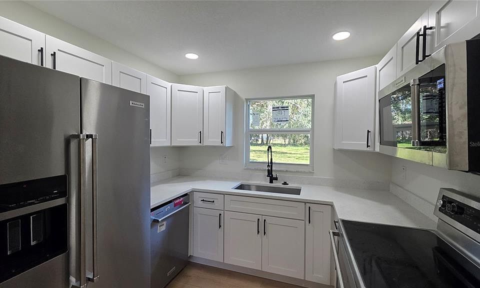 1st image of 14646 15th St
