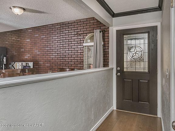 2nd image of 804 Mills Ave