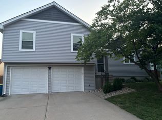 1702 Patricia Dr, Kearney, MO 64060