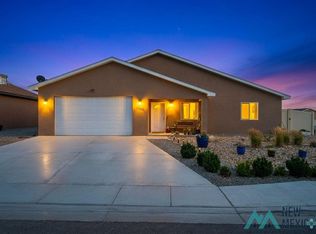 1368 Bluejay Cir, Farmington, NM 87401