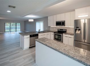 16471 Blatt Blvd APT 106, Fort Lauderdale, FL 33326