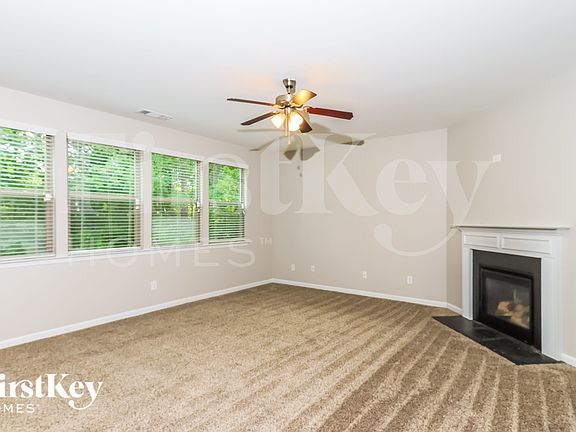 3rd image of 356 Madison Grace Ave