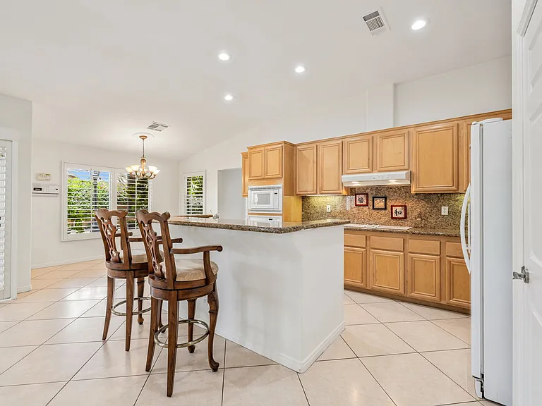 79940 Hancock Ct — Photo 9
