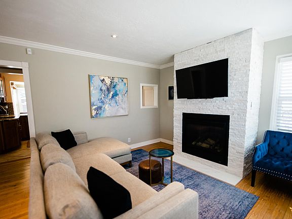 4th image of 2165 E Mabey Dr
