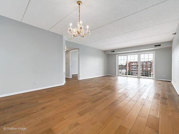 3rd image of 7041 W Touhy Ave APT 501