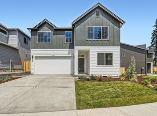 17401 SW Wapato Island Dr, Sherwood, OR 97140