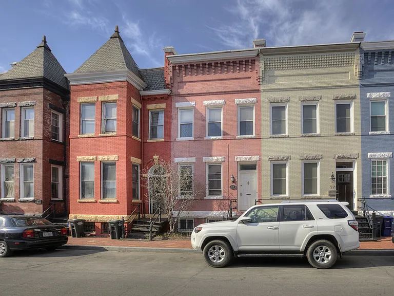 317 Elm St NW — Photo 17
