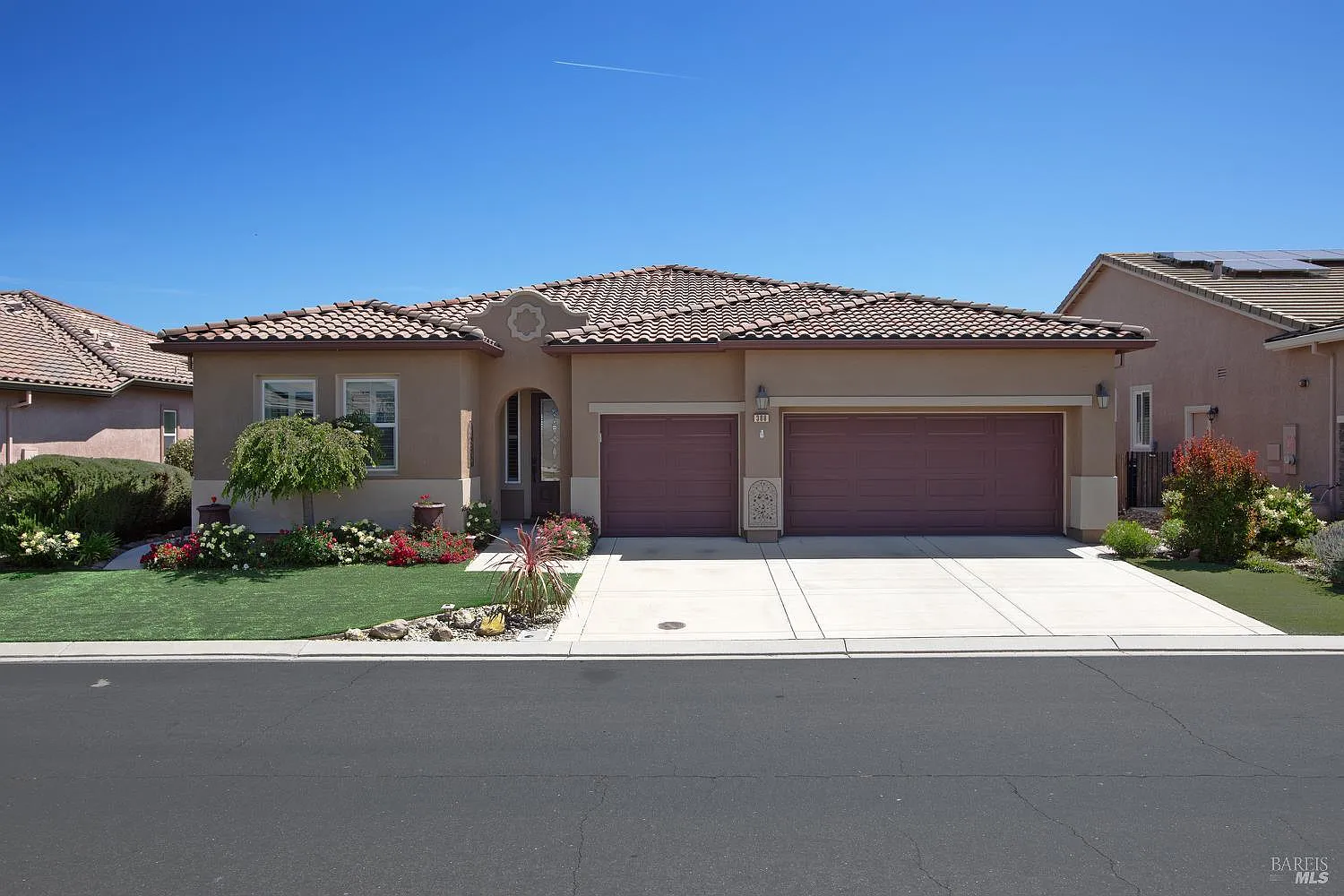 308 American Falls Drive photo 1
