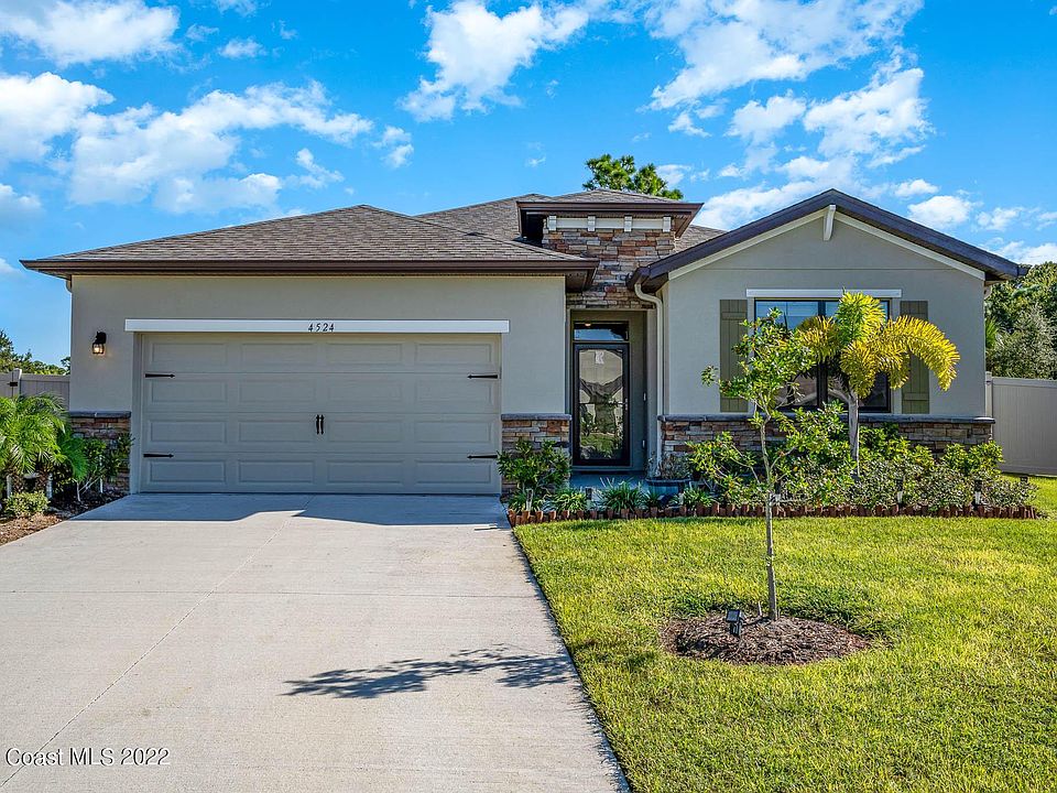 1st image of 4524 Magenta Isles Dr