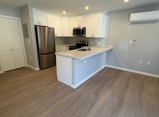 1103 Laurel St #D, Menlo Park, CA 94025