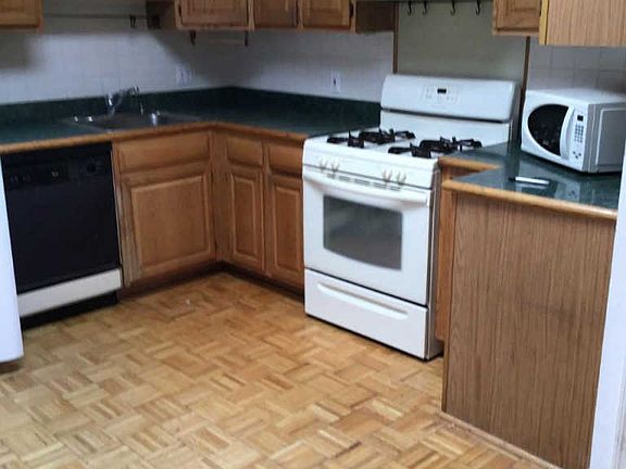 3rd image of 627 N 2nd St #2B