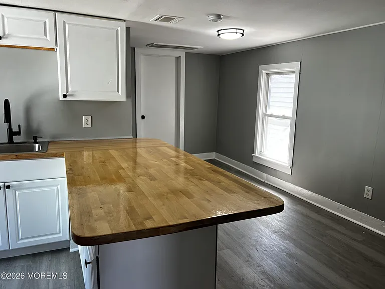 644 Church St #3 — Photo 3