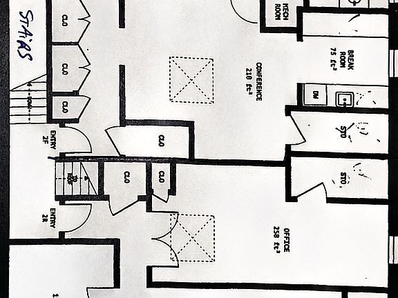 2nd image of 129 11th St APT 2R