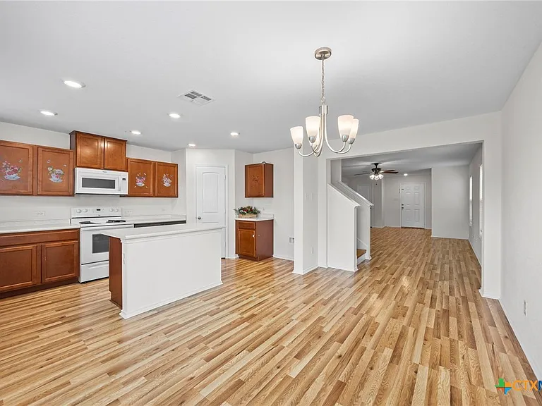 14212 James Buchanan St — Photo 7