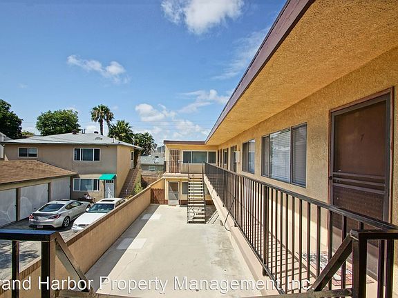 2nd image of 2423 Carnegie Ln APT 06