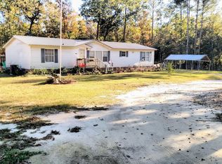 481 Homer Dr, Elizabethtown, NC 28337