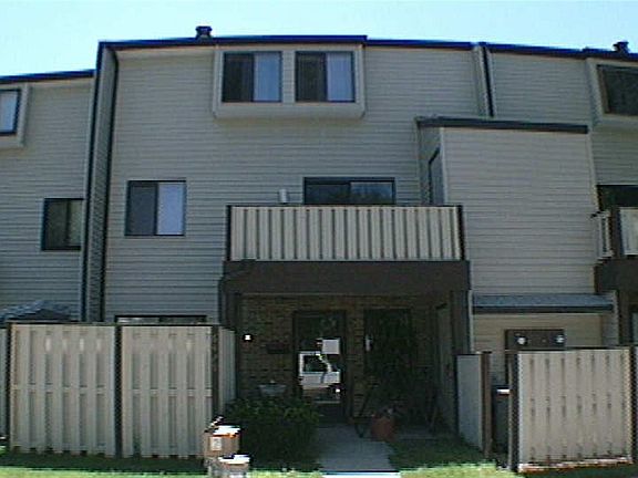 Bottom Apartment ONLY