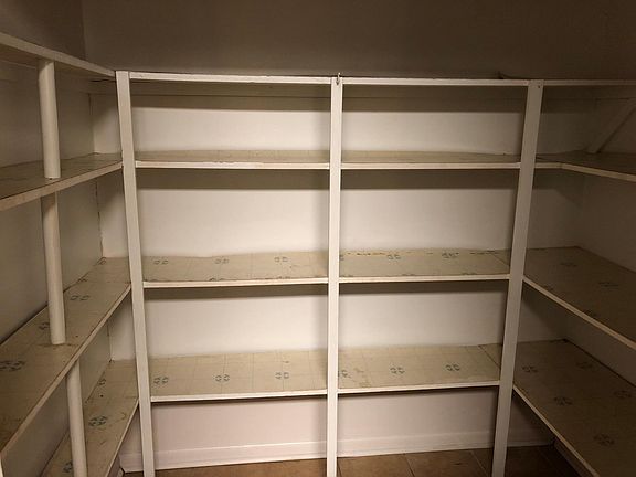 3rd image of 107 Alyene Dr Unit B