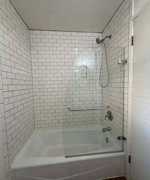 Winged Foot Pl — Photo 13