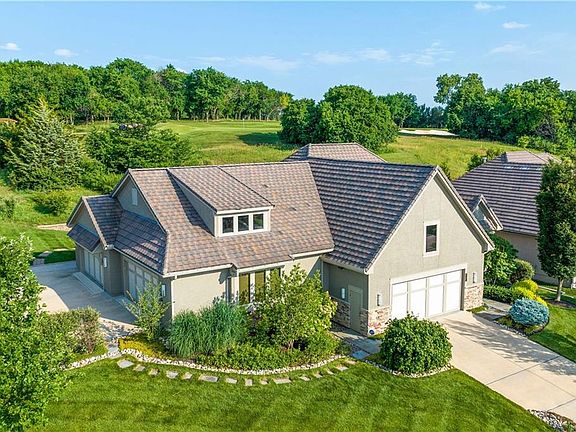 2nd image of 9205 Cottonwood Canyon Dr
