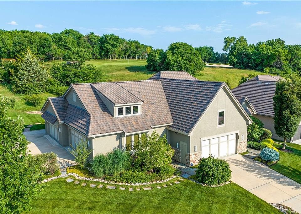 9205 Cottonwood Canyon Dr, Lenexa, KS 66219 Zillow