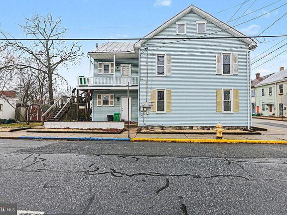 2nd image of 172 E Penn St