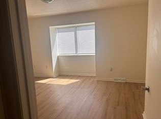 5878 Mebane Ave APT 20, Dublin, VA 24084