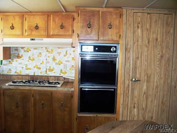 4th image of 661 E Oak Avenue