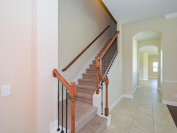 4th image of 6519 Terscott Ct