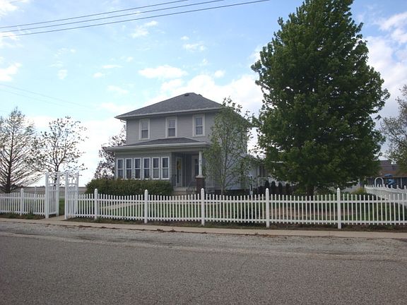 2nd image of 429 W Koplin Ave