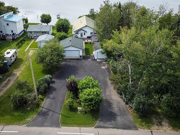 4th image of 4740 Sunset Dr