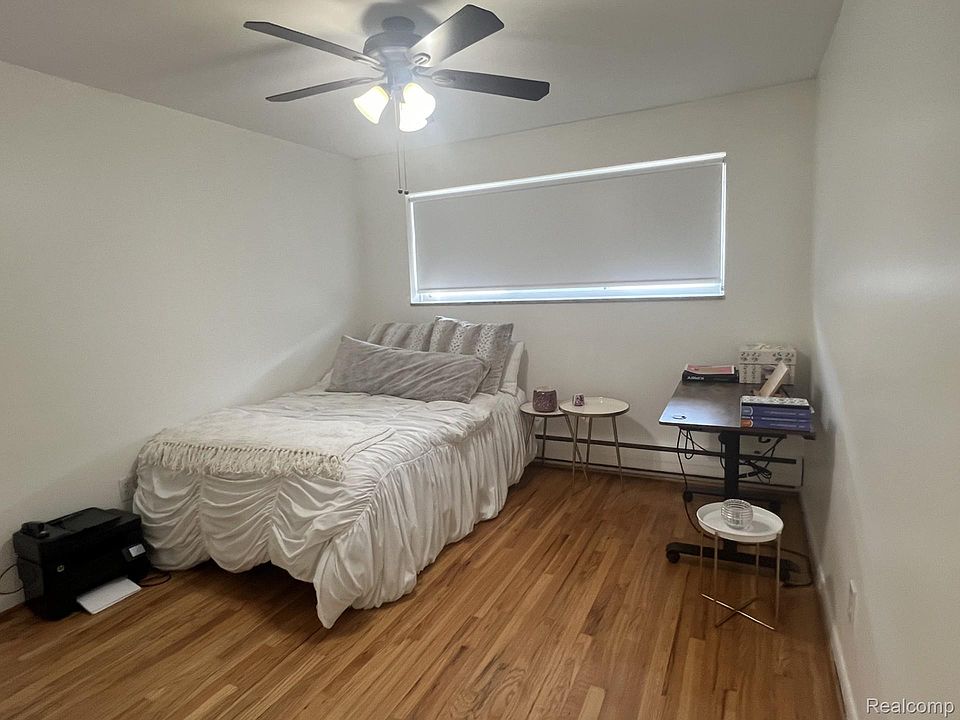 2820 Woodslee Dr Apt 107, photo 9