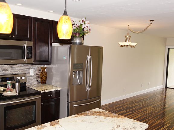 3rd image of 7760 Buccaneer Dr APT A12